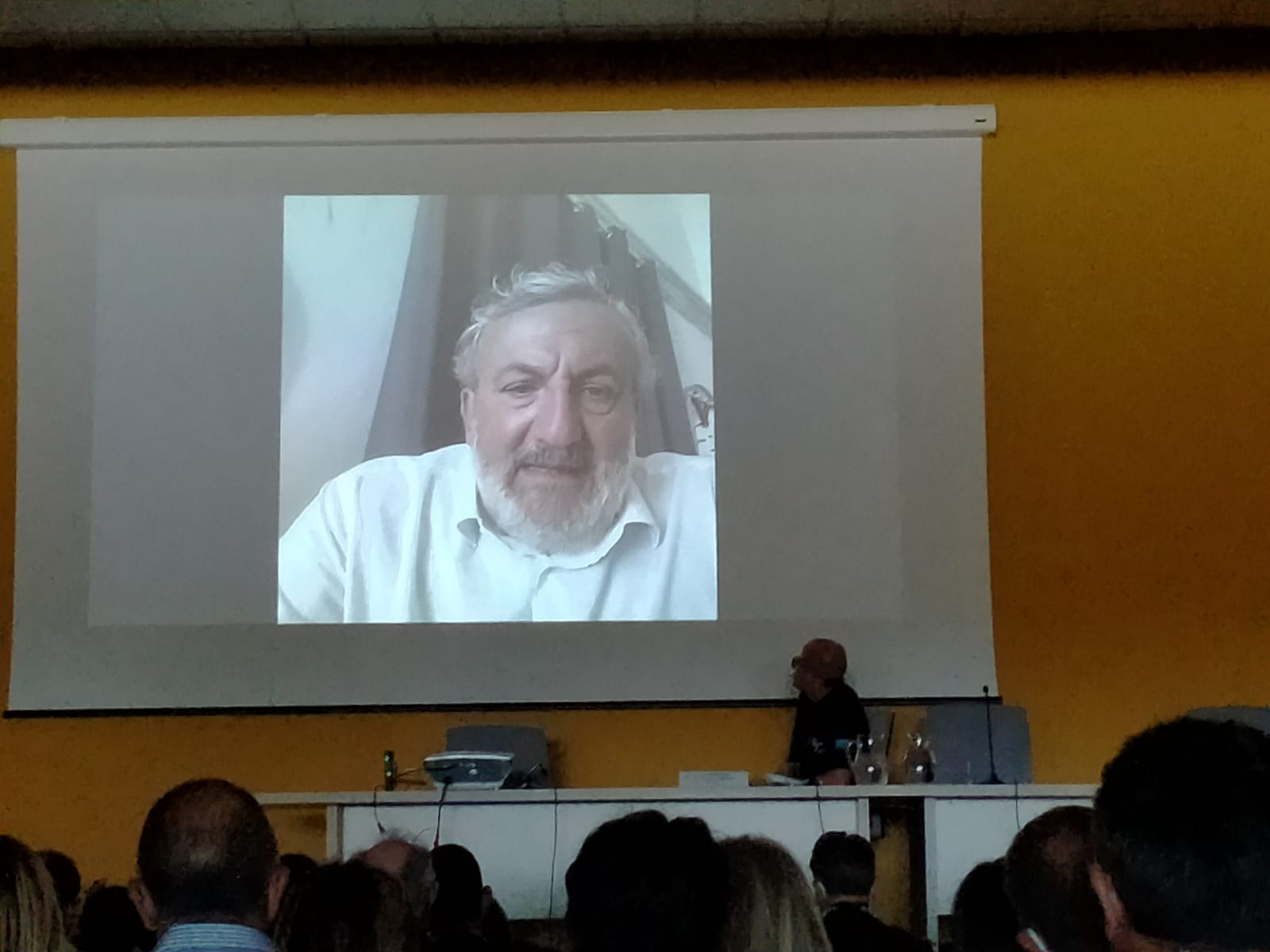 Galleria Inaugurata la nuova sede del Dipartimento provinciale di Bari di Arpa Puglia nel Parco Scientifico e tecnologico di Tecnopolis a Valenzano (Ba) - Diapositiva 5 di 9