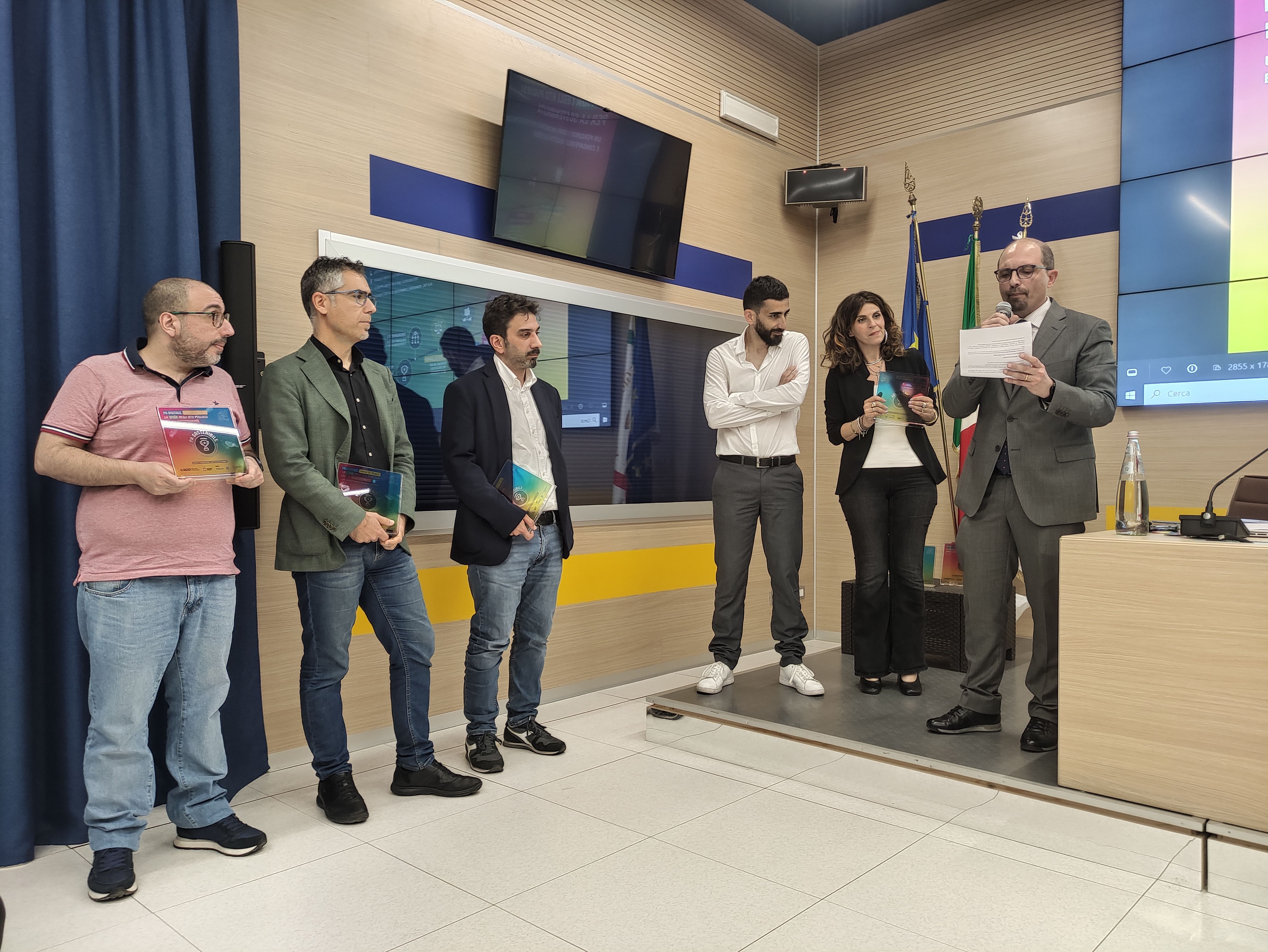 Galleria “PA Digitale, Impatto Reale” i vincitori della sfida tra i Responsabili della Transizione Digitale della Puglia in ottica di sostenibilità ambientale    - Diapositiva 10 di 13