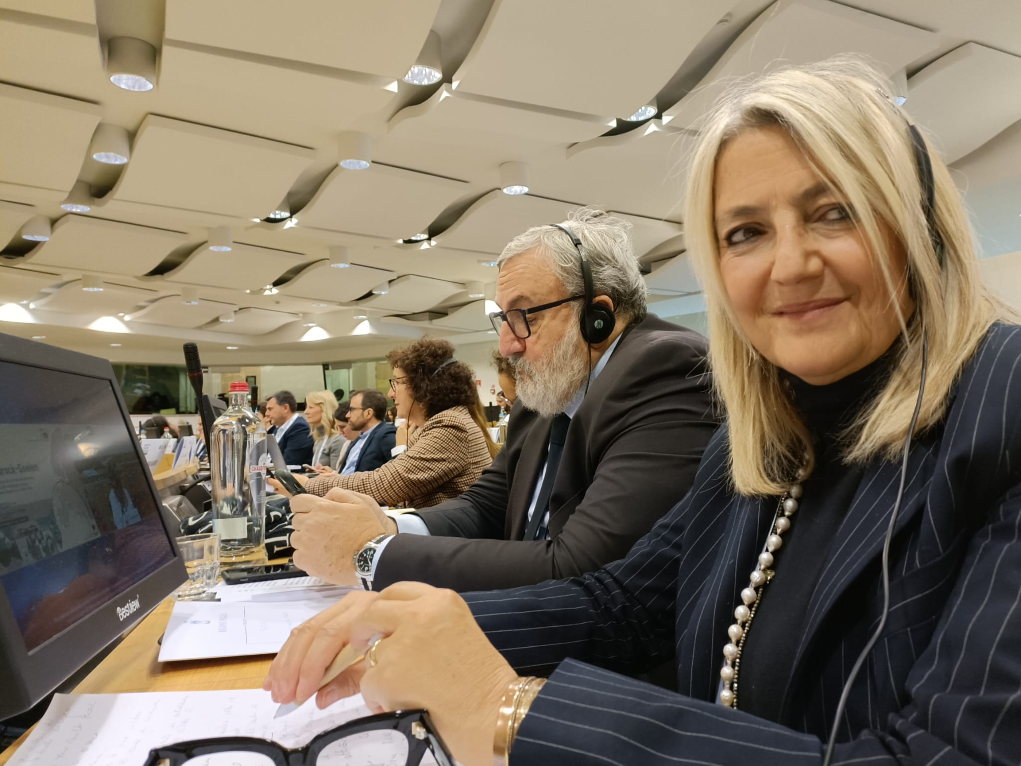 Galleria REGIONS2030, IL PRESIDENTE EMILIANO E L’ASSESSORA MARASCHIO A BRUXELLES PER L’EVENTO FINALE DEL PROGETTO - Diapositiva 4 di 5