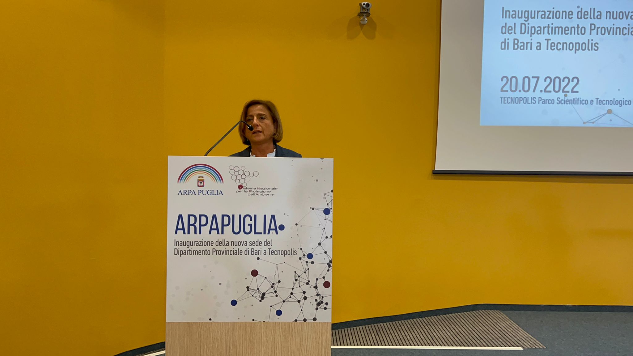 Galleria Inaugurata la nuova sede del Dipartimento provinciale di Bari di Arpa Puglia nel Parco Scientifico e tecnologico di Tecnopolis a Valenzano (Ba) - Diapositiva 7 di 9