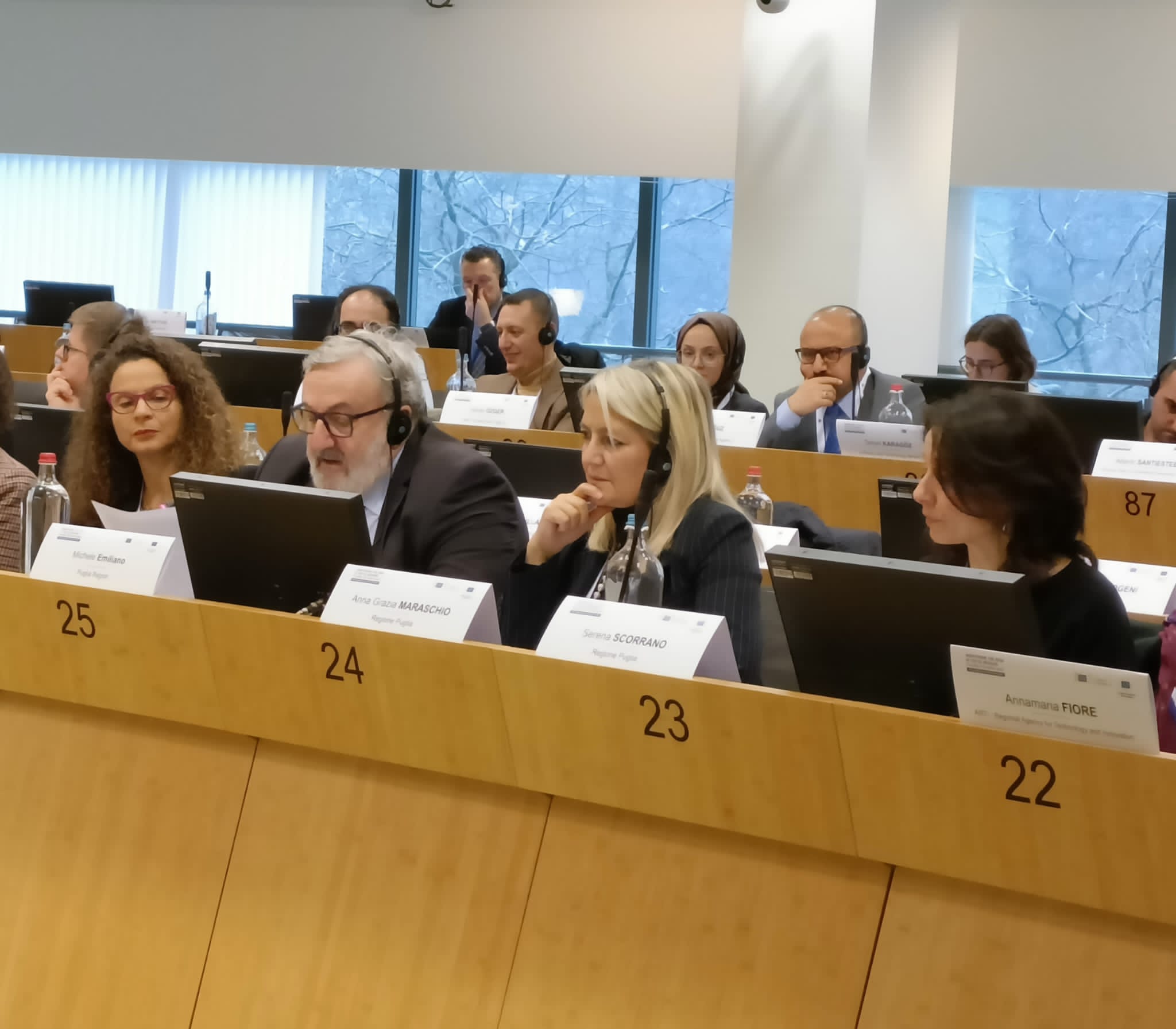 Galleria REGIONS2030, IL PRESIDENTE EMILIANO E L’ASSESSORA MARASCHIO A BRUXELLES PER L’EVENTO FINALE DEL PROGETTO - Diapositiva 5 di 5