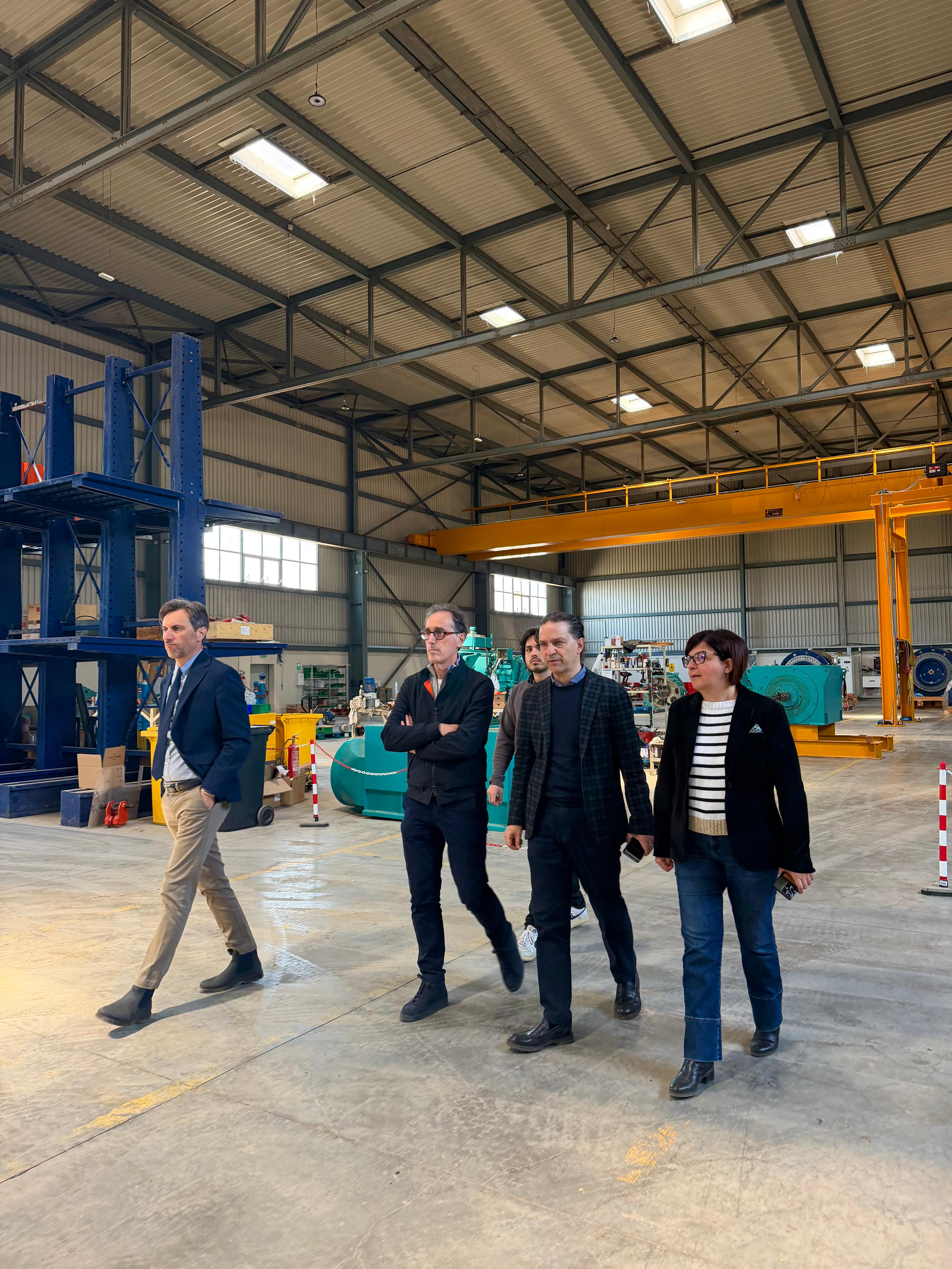 Galleria Green Energy Day, l’assessore Ciliento visita il Polo tecnologico KmetroVerde a Foggia - Diapositiva 2 di 7