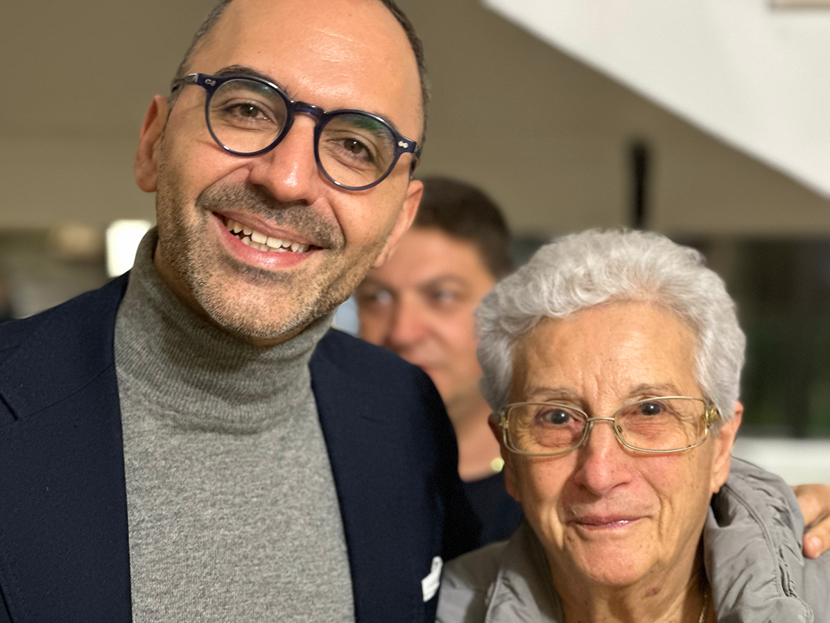 Galleria Il vicepresidente Piemontese inaugura il nuovo Centro per anziani a San Marco in Lamis - Diapositiva 2 di 3