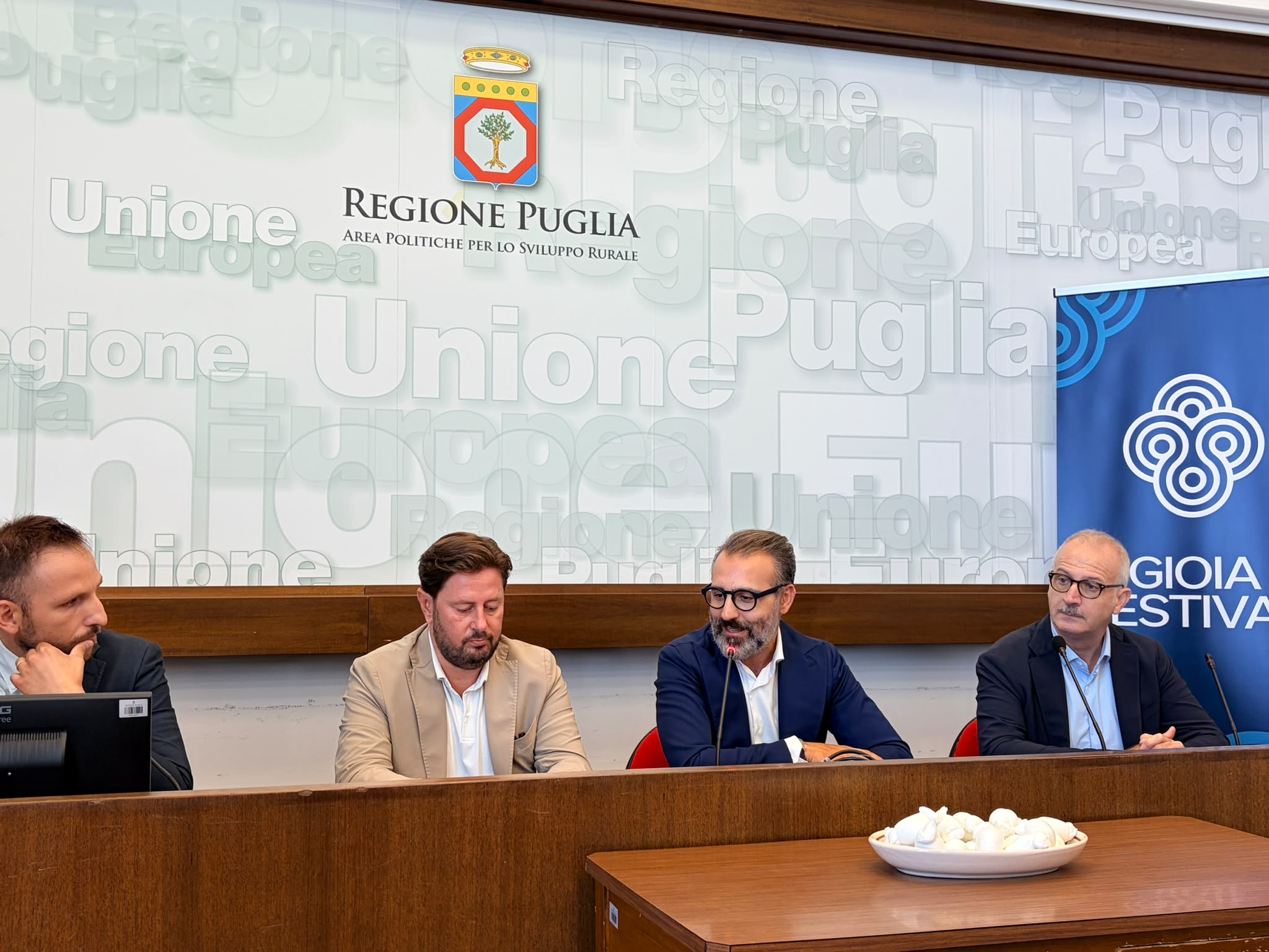 Galleria Gioia Festival: presentata l'edizione 2026 dedicata alla valorizzazione della Mozzarella DOP - Diapositiva 1 di 3