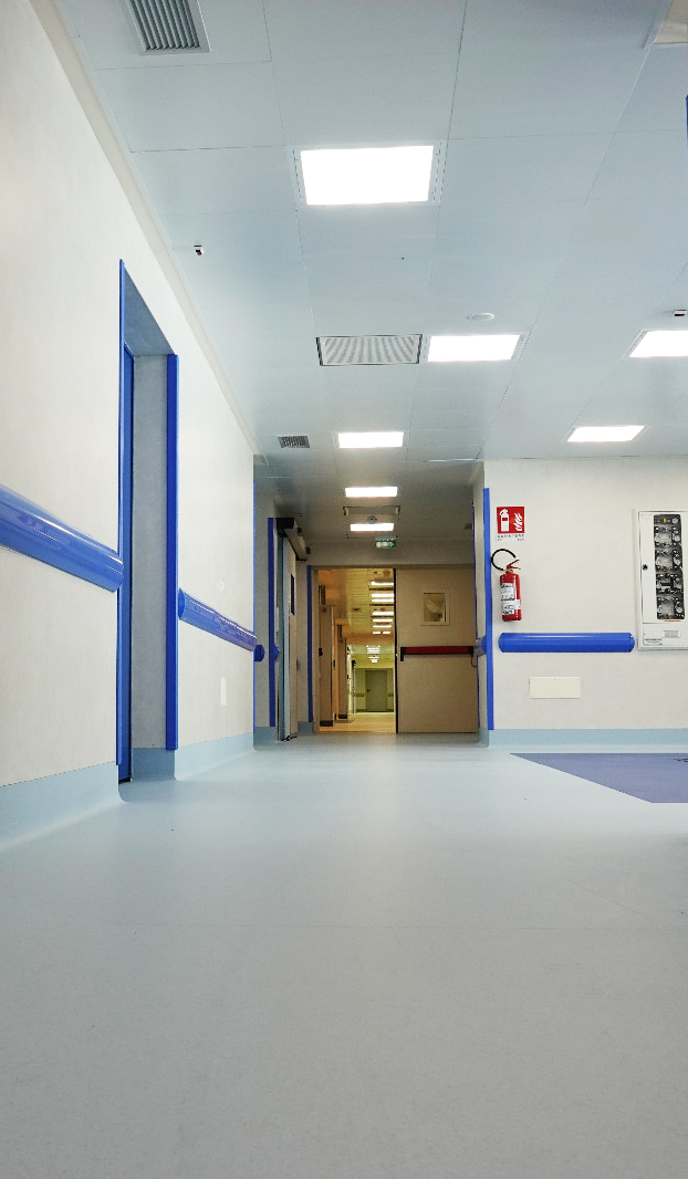 Galleria POLICLINICO DI FOGGIA, EMILIANO E PIEMONTESE INAUGURANO IL NUOVO BLOCCO OPERATORIO: 6 NUOVE SALE DI ULTIMA GENERAZIONE PER CARDIOCHIRURGIA, NEUROCHIRURGIA E RADIOLOGIA INTERVENTISTICA. - Diapositiva 15 di 22