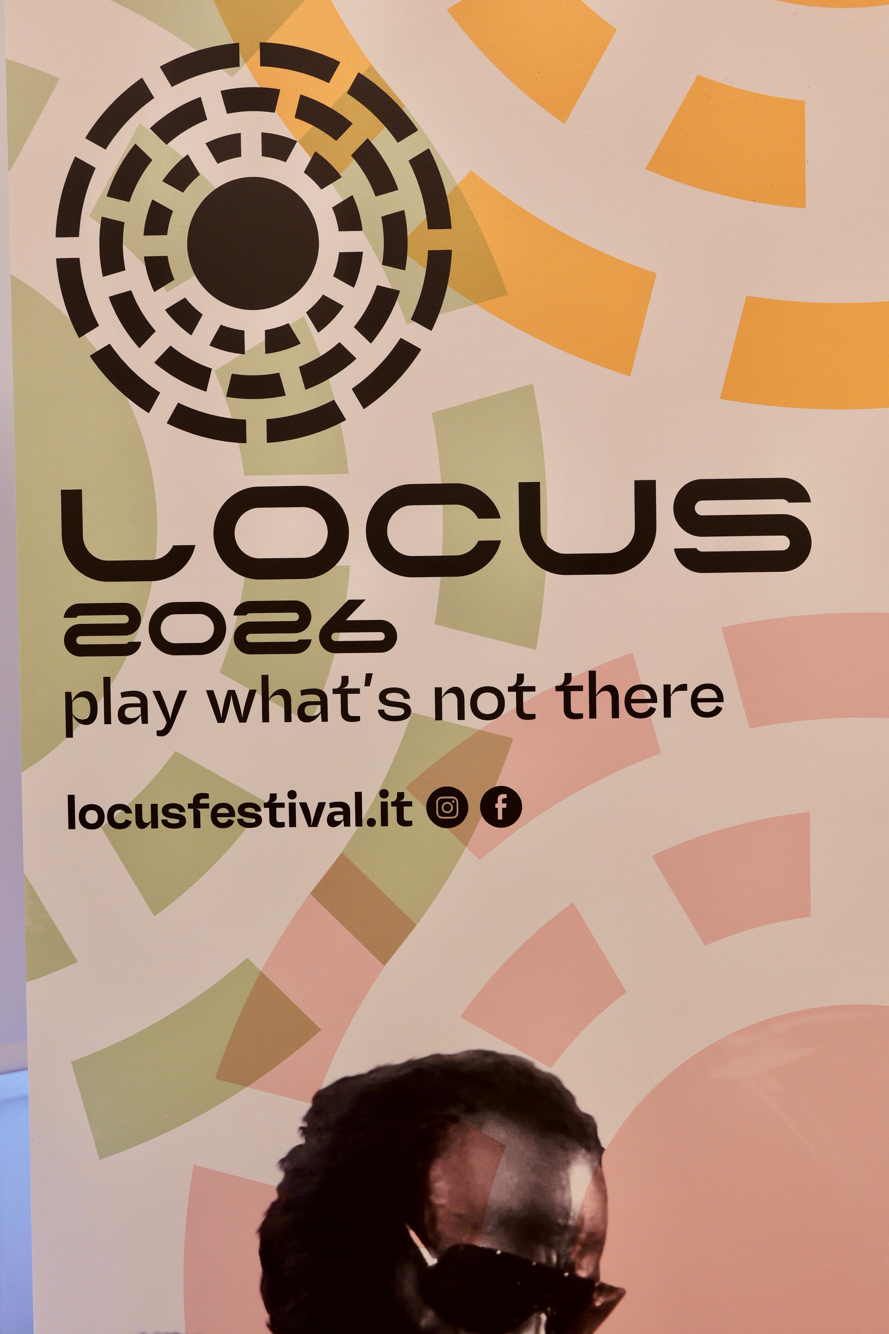 Galleria LOCUS FESTIVAL 2026, PRESENTATO IN CONFERENZA STAMPA IL PROGRAMMA DELLA XXII EDIZIONE - Diapositiva 6 di 7