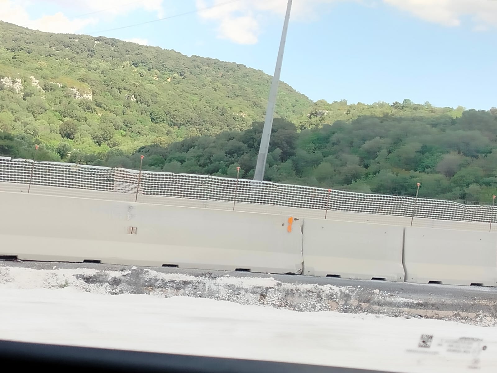 Galleria SS 172 “Orimini”: il cantiere è in buono stato di avanzamento, si prevede la riapertura della strada entro la fine dell’estate - Diapositiva 3 di 6