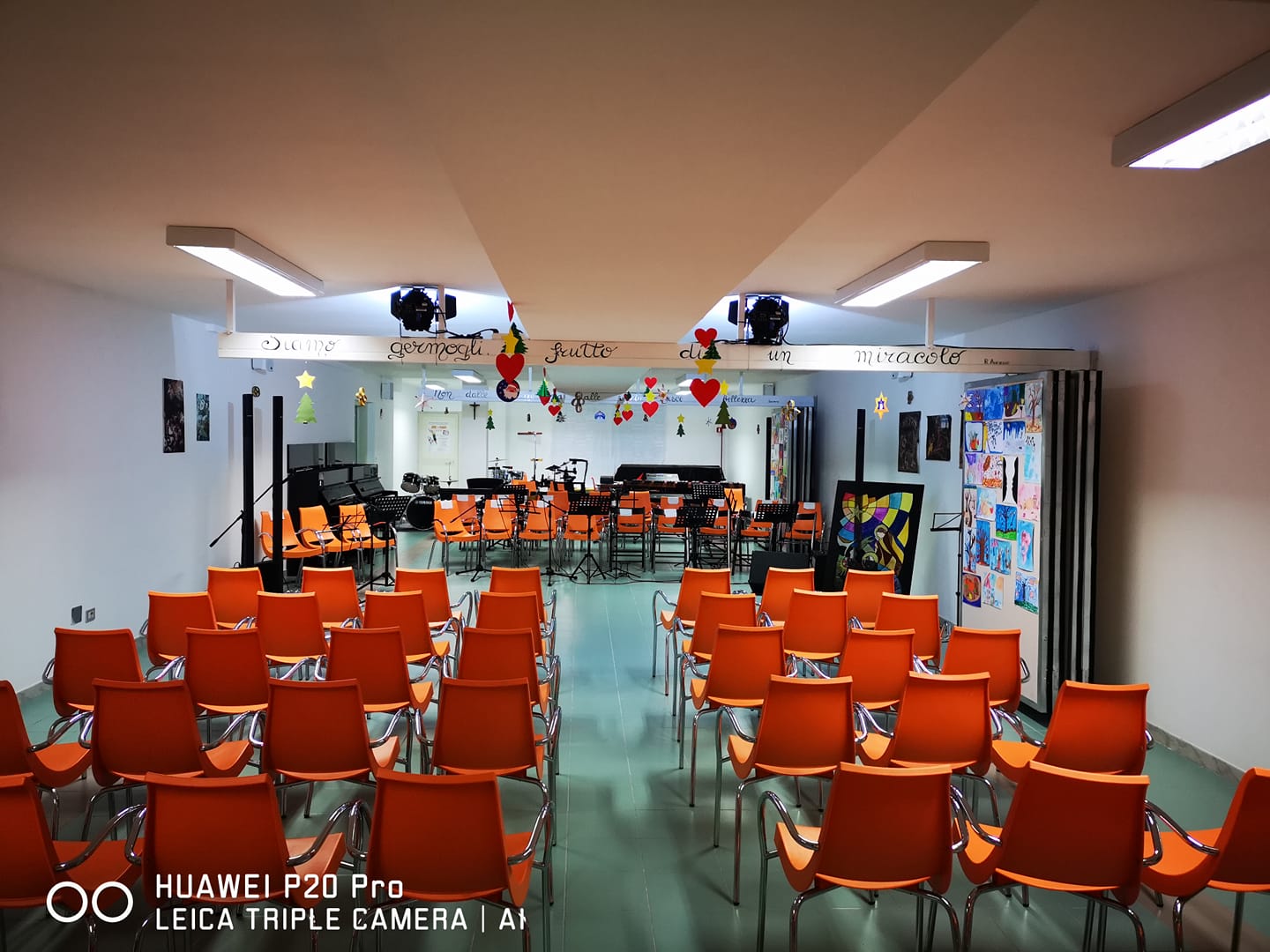 Sala adibita a concerti musicali e mostre di arte
